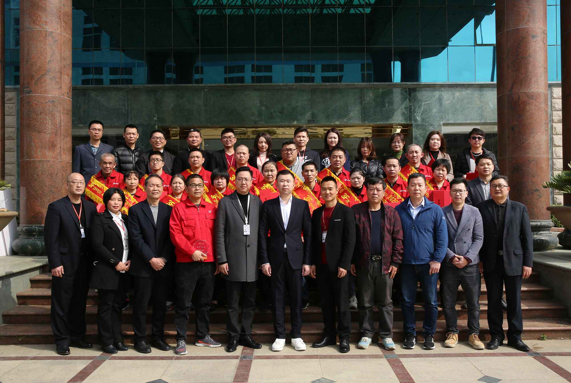 3F乐鱼·网站页面登陆入口-乐鱼online(中国)召开2020年度经营总结暨表彰大会